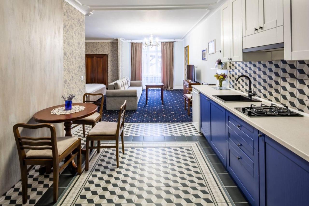 Руська, 4 Apartment Lviv Bagian luar foto