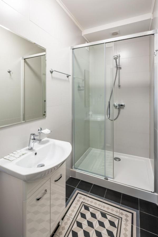 Руська, 4 Apartment Lviv Bagian luar foto